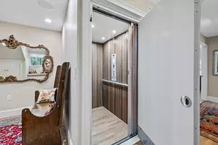 2 Lincoln House Point, Swampscott, MA 01907 - Photo 32