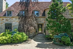 2 Lincoln House Point, Swampscott, MA 01907 - Photo 4