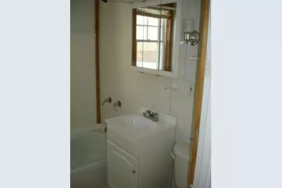 11-13 Colrain St, Greenfield, MA 01301 - Photo 10