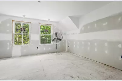 25 Bayberry Ln, Salisbury, MA 01952 - Photo 16