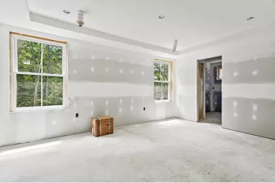 25 Bayberry Ln, Salisbury, MA 01952 - Photo 8