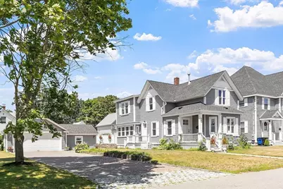 24 Brouilette St #A, Chelmsford, MA 01863 - Photo 2