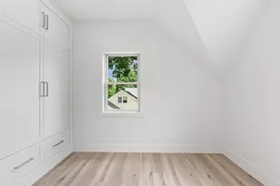 45 Fruit St, Leominster, MA 01453 - Photo 12