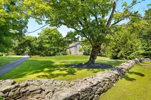 111 Providence St, Mendon, MA 01756 - Photo 4