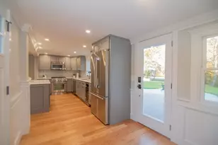 492 Merrimac St, Newburyport, MA 01950 - Photo 10
