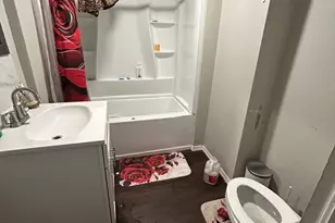 7 Bluff St, Worcester, MA 01610 - Photo 10