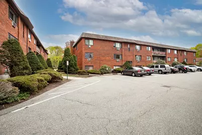 26 Faxon St #2, Stoughton, MA 02072 - Photo 4