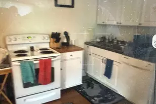 73 Kinsley St, Nashua, NH 03060 - Photo 2