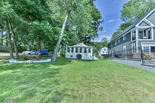 23 Lakeview Rd, Webster, MA 01570 - Photo 12