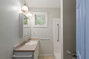 29 Brigham Park, Fitchburg, MA 01420 - Photo 12