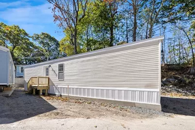 98 Newbury #4B, Danvers, MA 01923 - Photo 6