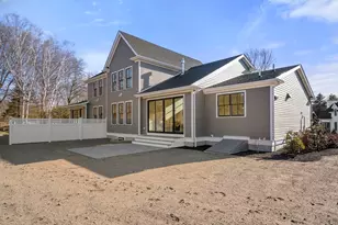 1060 Grove St, Framingham, MA 01701 - Photo 12
