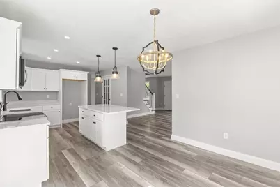 558 Wareham Street, Middleborough, MA 02346 - Photo 18