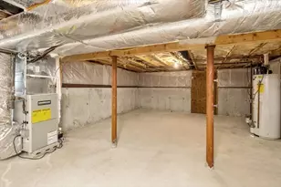 78 Crystal Water Dr, East Bridgewater, MA 02333 - Photo 20