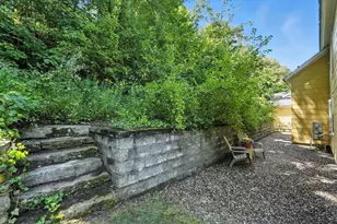 8 Craig Ave, Montague, MA 01349 - Photo 34