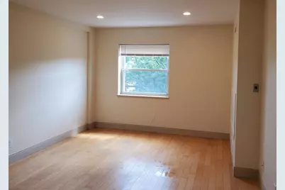 1600 Beacon St #806, Brookline, MA 02446 - Photo 6