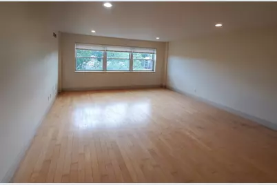 1600 Beacon St #806, Brookline, MA 02446 - Photo 4