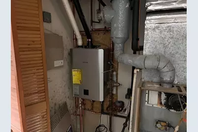 25 Whittier Meadows Dr #25, Amesbury, MA 01913 - Photo 8