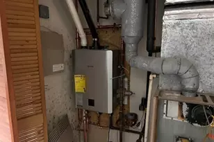 25 Whittier Meadows Dr, Amesbury, MA 01913 - Photo 8