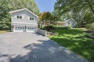 420 Chestnut St, Seekonk, MA 02771 - Photo 2
