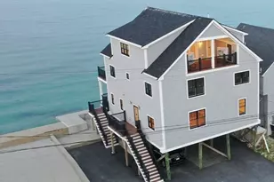 328 Ocean St, Marshfield, MA 02051 - Photo 1