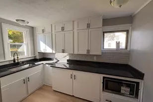 20 Glover St, Southbridge, MA 01550 - Photo 8