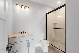 308 Newton St, Waltham, MA 02453 - Photo 34