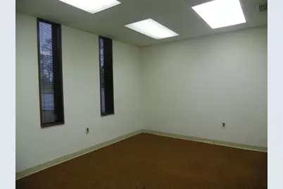 1087 Newman Avenue #7-12, Seekonk, MA 02771 - Photo 2