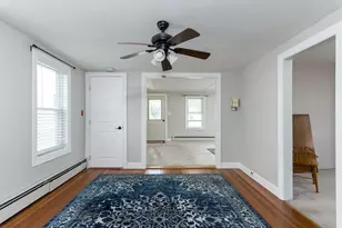 25 Prospect St, Ware, MA 01082 - Photo 12