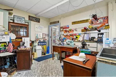 16 Stafford Street, Charlton, MA 01507 - Photo 14