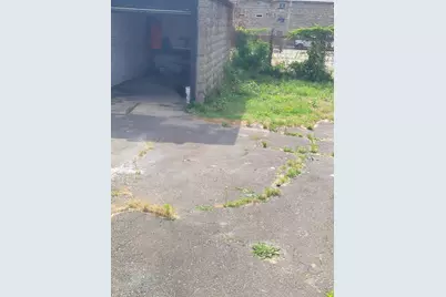 90 Tremont St, Fall River, MA 02720 - Photo 4