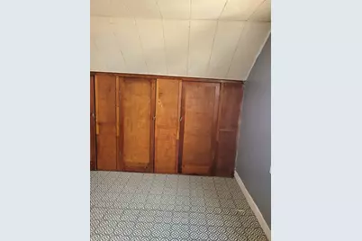 90 Tremont St, Fall River, MA 02720 - Photo 8