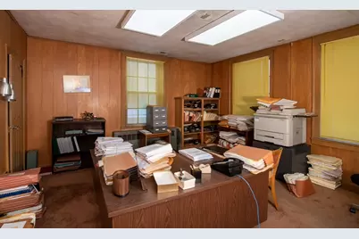 13 S 6th St, New Bedford, MA 02740 - Photo 16