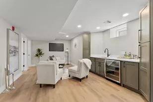 55 Packard Ave, Somerville, MA 02144 - Photo 32