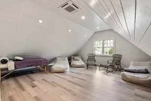 18 Sewall St, Newton, MA 02465 - Photo 26