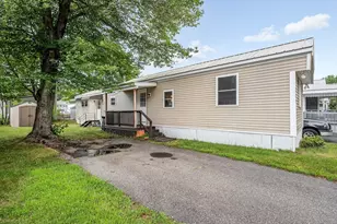 209 New Yorker Ave, Chelmsford, MA 01824 - Photo 18