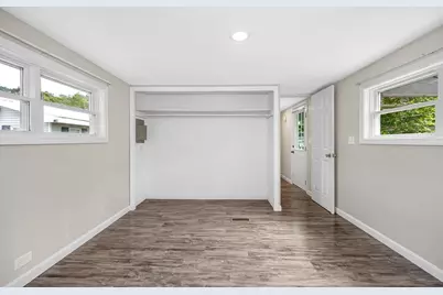 209 New Yorker Avenue, Chelmsford, MA 01824 - Photo 8