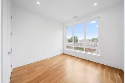 218-220 Old Colony Avenue #403, Boston, MA 02127 - Photo 4