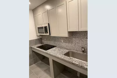 69 North Common St #3, Lynn, MA 01902 - Photo 4