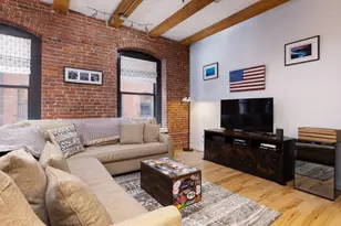 21 Wormwood St, Boston, MA 02210 - Photo 4