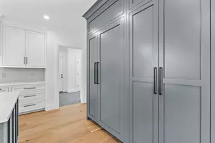 12 Bird Hill Ave, Wellesley, MA 02481 - Photo 10