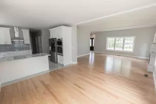 217 Prospect St, Auburn, MA 01501 - Photo 8