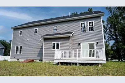217 Prospect St, Auburn, MA 01501 - Photo 4