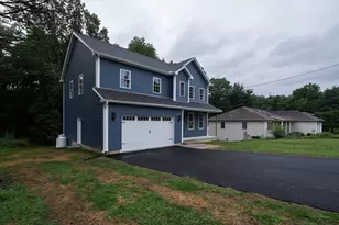 42 Roy St, Ludlow, MA 01056 - Photo 4