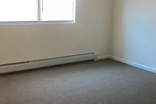 361 Hildreth St, Lowell, MA 01850 - Photo 4