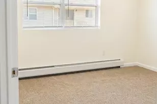 361 Hildreth St, Lowell, MA 01850 - Photo 4