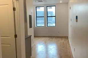 64 Market St, Lynn, MA 01901 - Photo 4