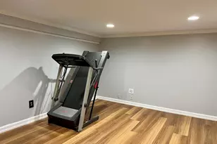 37 Linden St, Wellesley, MA 02482 - Photo 10