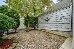 59 Ingersoll Grove, Springfield, MA 01109 - Photo 4