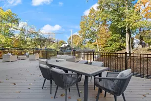 425 Lagrange St, Boston, MA 02132 - Photo 30